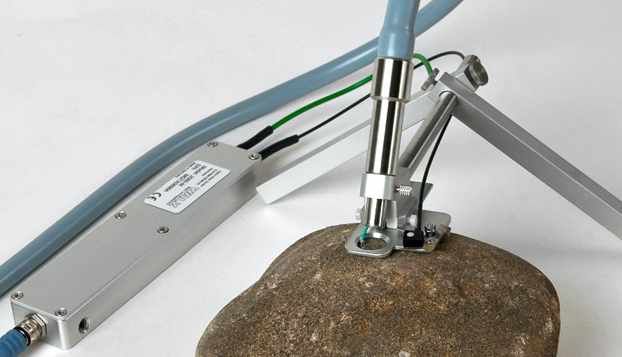 2060-A_2xl.jpg 2060-A_2xl.jpg