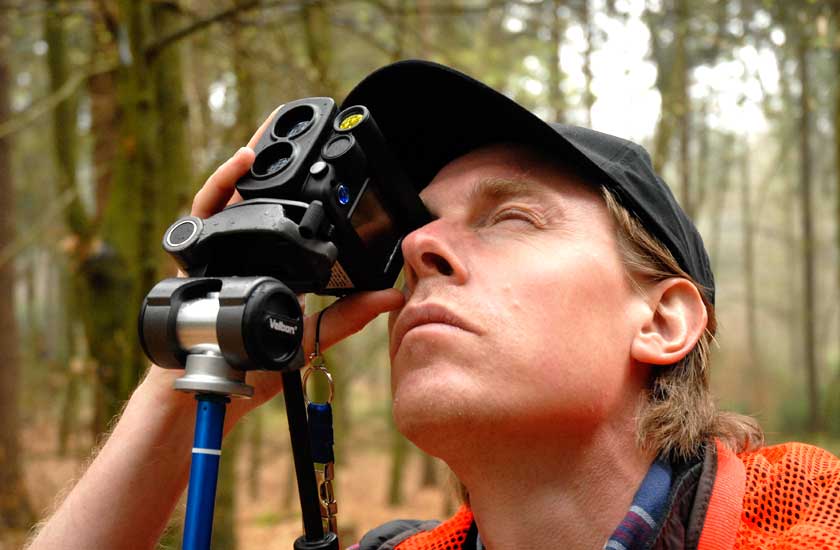 Angle_550x840.jpg Angle_550x840.jpg